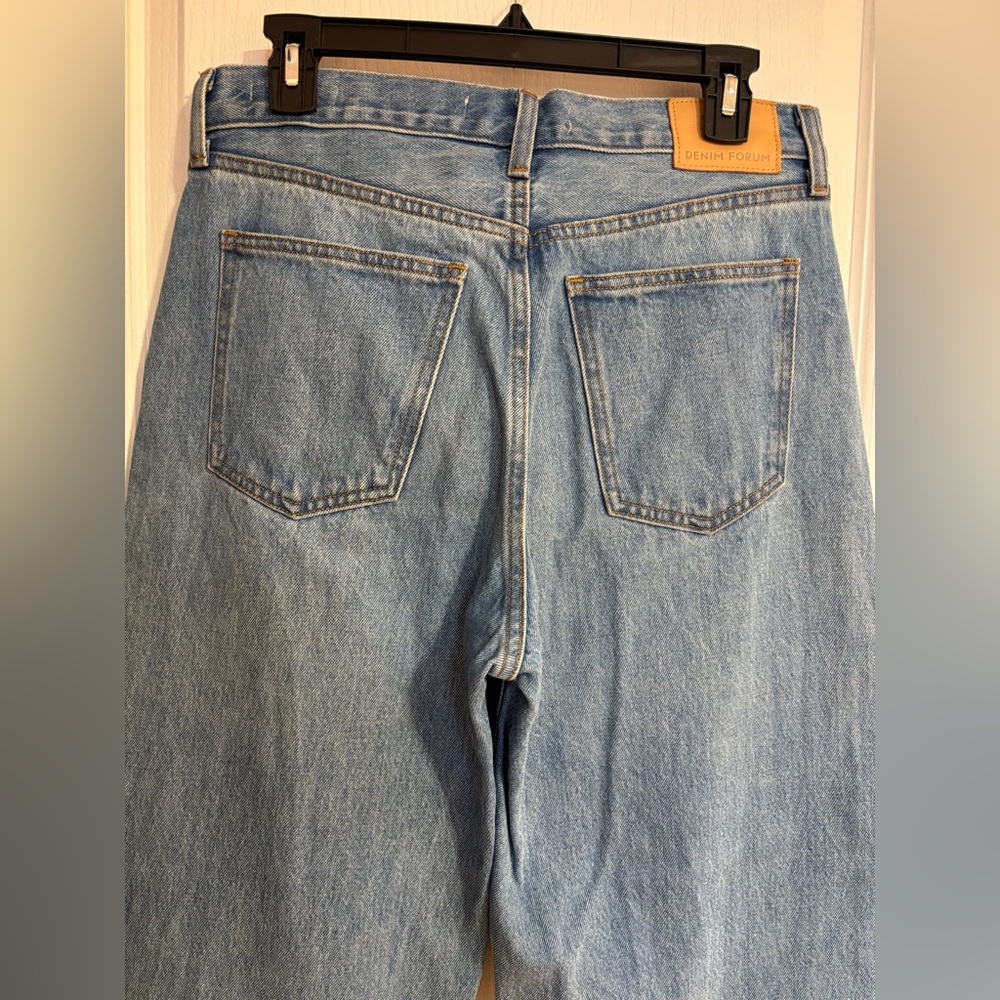 Aritzia Denim Forum 90s Low Rise Barrel Button Fly Cotton Blue Jeans Size 28 - Picture 13 of 16